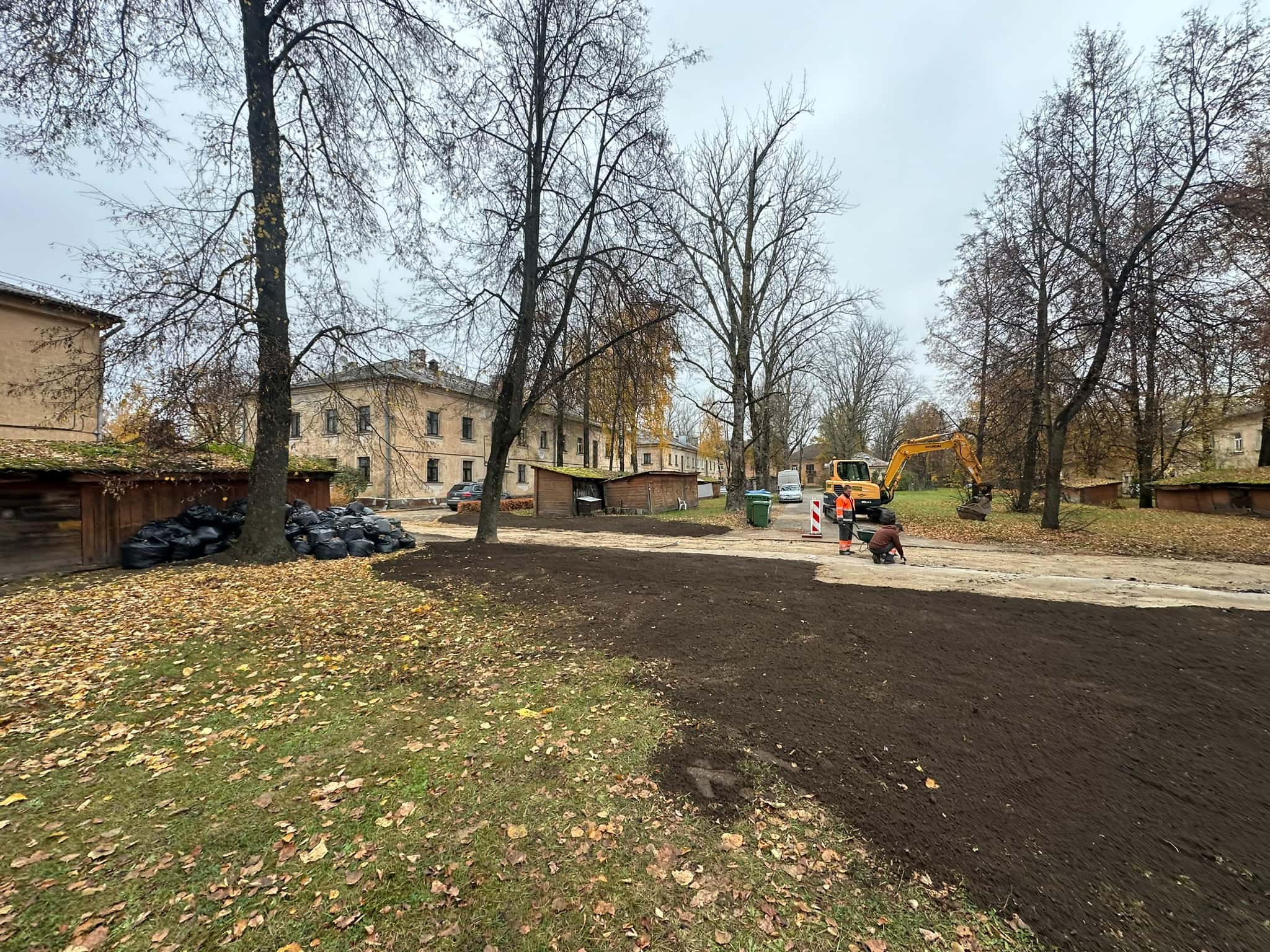 Ūdens un kanalizācijas pieslēguma darbi pie centrālajiem tīkliem